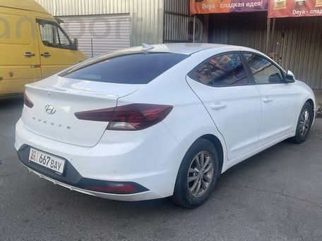 Hyundai Avante, 2019 — photo 3