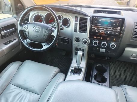 Toyota Sequoia, 2008 — photo 6