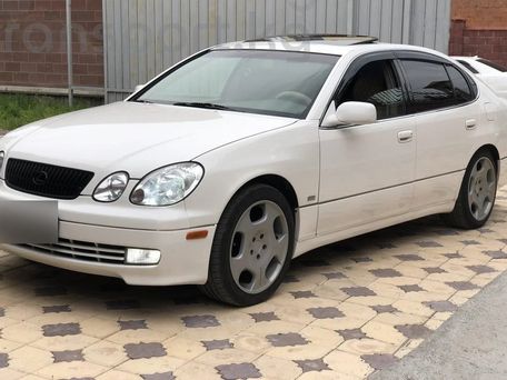 Lexus GS, 2004