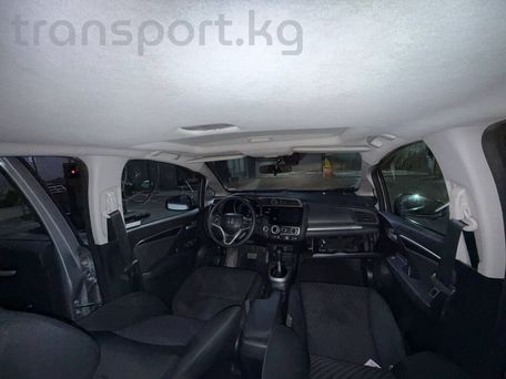 Honda Fit, 2019 — photo 10