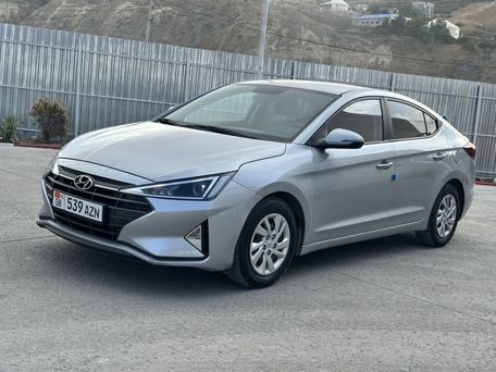 Hyundai Avante, 2019 — фото 1