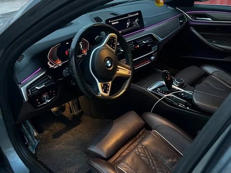 BMW 5 серии, 2019 — 照片 5