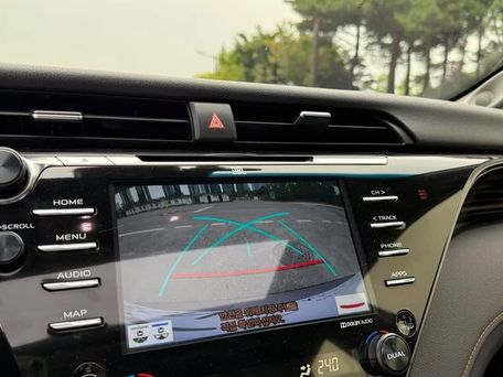 Toyota Camry, 2021 — фото 10