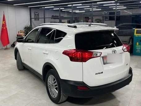 Toyota RAV4, 2018 — фото 3
