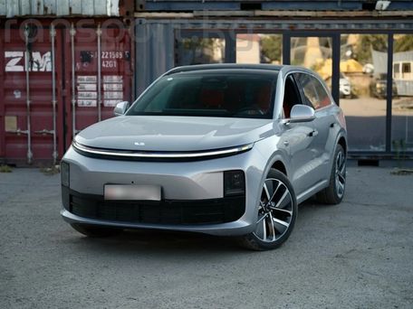 Li Auto (Lixiang) L6, 2024 — 照片 1