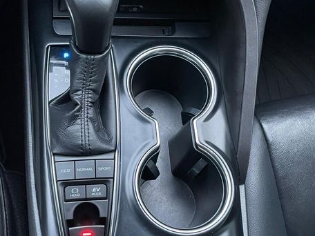 Toyota Camry, 2018 — сүрөт 4