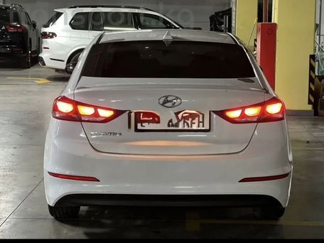 Hyundai Elantra, 2017 — 照片 8