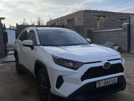 Toyota RAV4, 2019 — фото 4