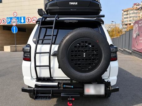 Toyota 4Runner, 2019 — photo 3