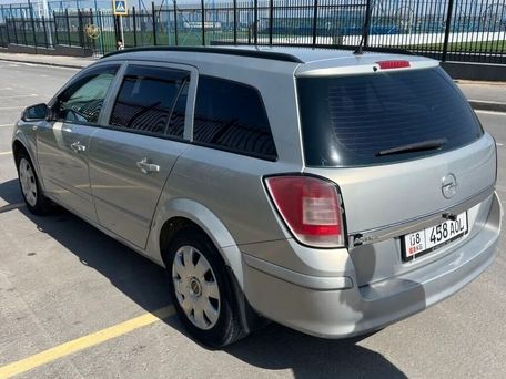 Opel Astra, 2007 — 照片 5