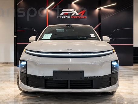 Li Auto (Lixiang) L6, 2025 — photo 1