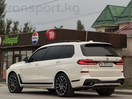 BMW X7, 2023 — photo 4