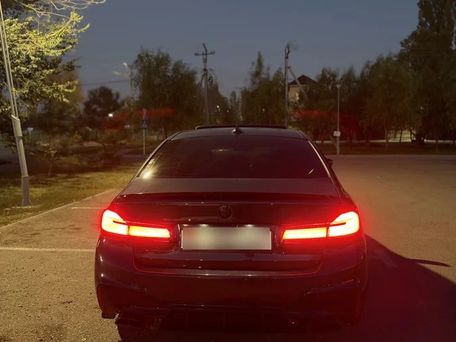 BMW 5 серии, 2018 — 照片 5