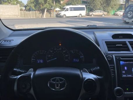 Toyota Camry, 2012 — фото 10