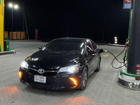 Toyota Camry, 2016 — 照片 1