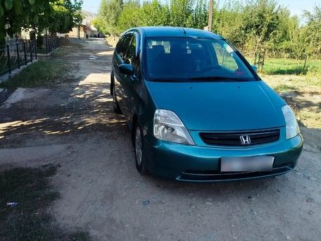 Honda Stream, 2002 — фото 1