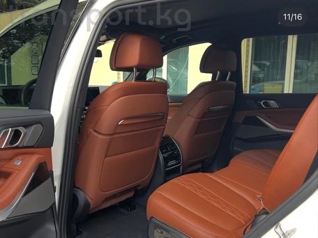 BMW X7, 2023 — сүрөт 10