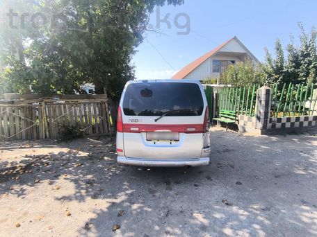 Nissan Serena, 2000 — сүрөт 5