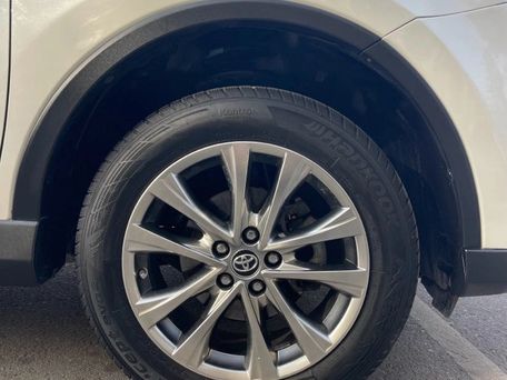 Toyota RAV4, 2017 — 照片 4