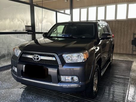 Toyota 4Runner, 2012