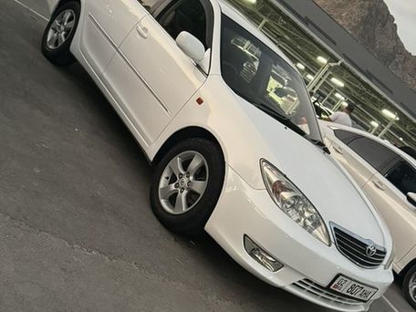 Toyota Camry, 2002