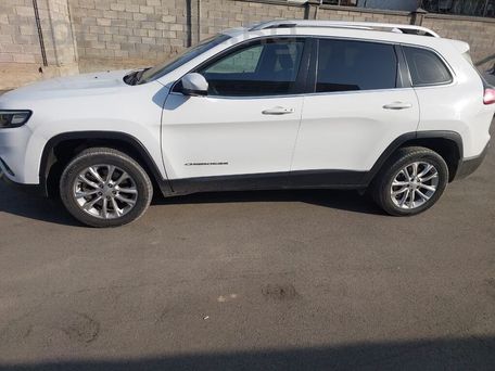 Jeep Cherokee, 2019 — 照片 2