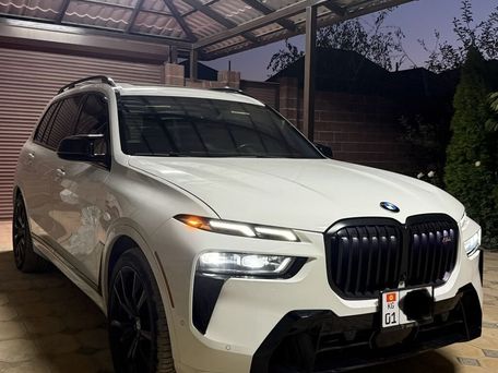 BMW X7, 2022 — 照片 2