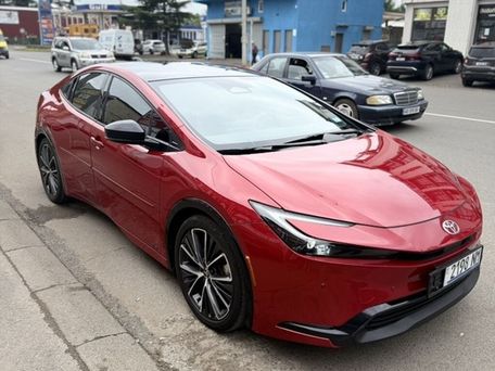 Toyota Prius, 2023 — 照片 1