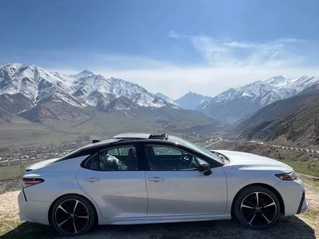 Toyota Camry, 2019 — сүрөт 1