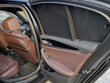 BMW 5 серии, 2023 — 照片 6