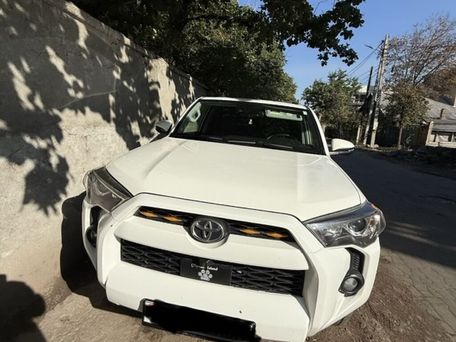Toyota 4Runner, 2022 — 照片 2
