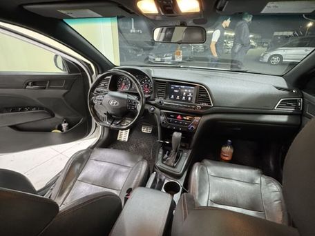 Hyundai Elantra, 2017 — 照片 12