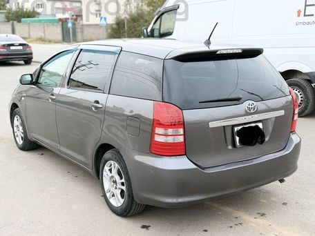 Toyota Wish, 2003 — сүрөт 4