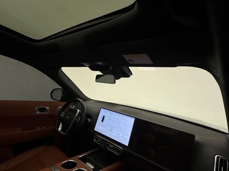Li Auto (Lixiang) L9, 2023 — photo 11
