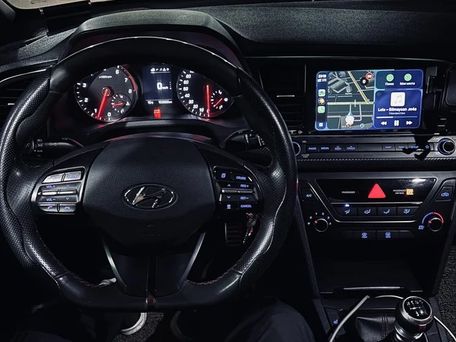 Hyundai Avante, 2018 — 照片 10