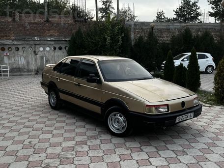 Volkswagen Passat, 1988 — фото 4