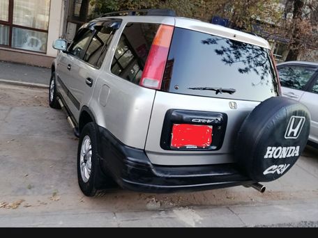 Honda CR-V, 1996 — photo 1