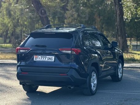 Toyota RAV4, 2021 — photo 8