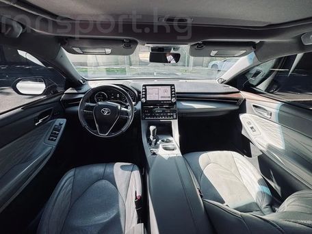 Toyota Avalon, 2018 — фото 10