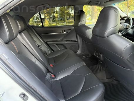 Toyota Camry, 2018 — сүрөт 9