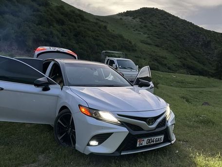 Toyota Camry, 2018 — фото 14