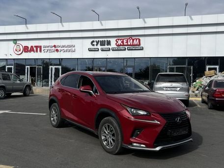 Lexus NX, 2017 — 照片 4