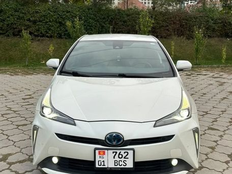 Toyota Prius, 2019 — photo 1