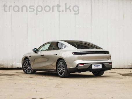 Geely Galaxy E8, 2026