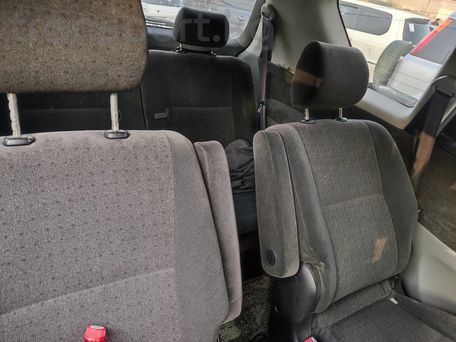 Toyota Ipsum, 2003 — photo 6