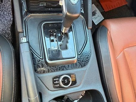 SsangYong Rexton, 2020 — photo 16