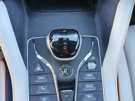BYD Song Plus, 2022 — photo 8