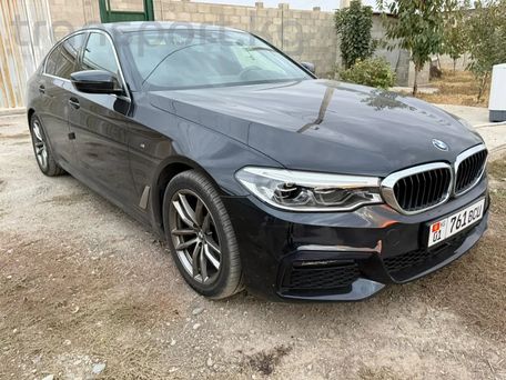 BMW 5 серии, 2020 — 照片 1