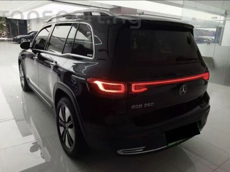 Mercedes-Benz EQB, 2023 — сүрөт 4