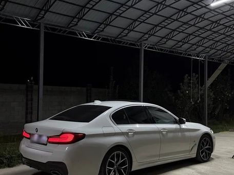 BMW 5 серии, 2021 — фото 5
